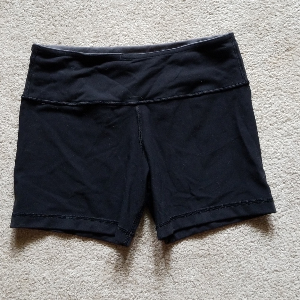 Lululemon  Black reversible yoga athletic shorts